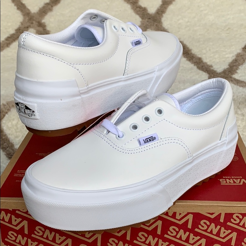 •VANS ERA STACKED LEATHER TRUE WHITE PLATFORMS - Picture 5 of 16